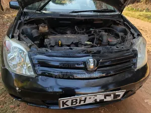 Toyota IST 2004 Black