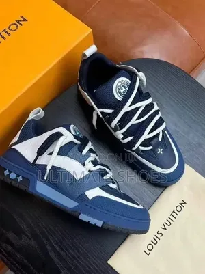 Louis Vuitton "LV" Max