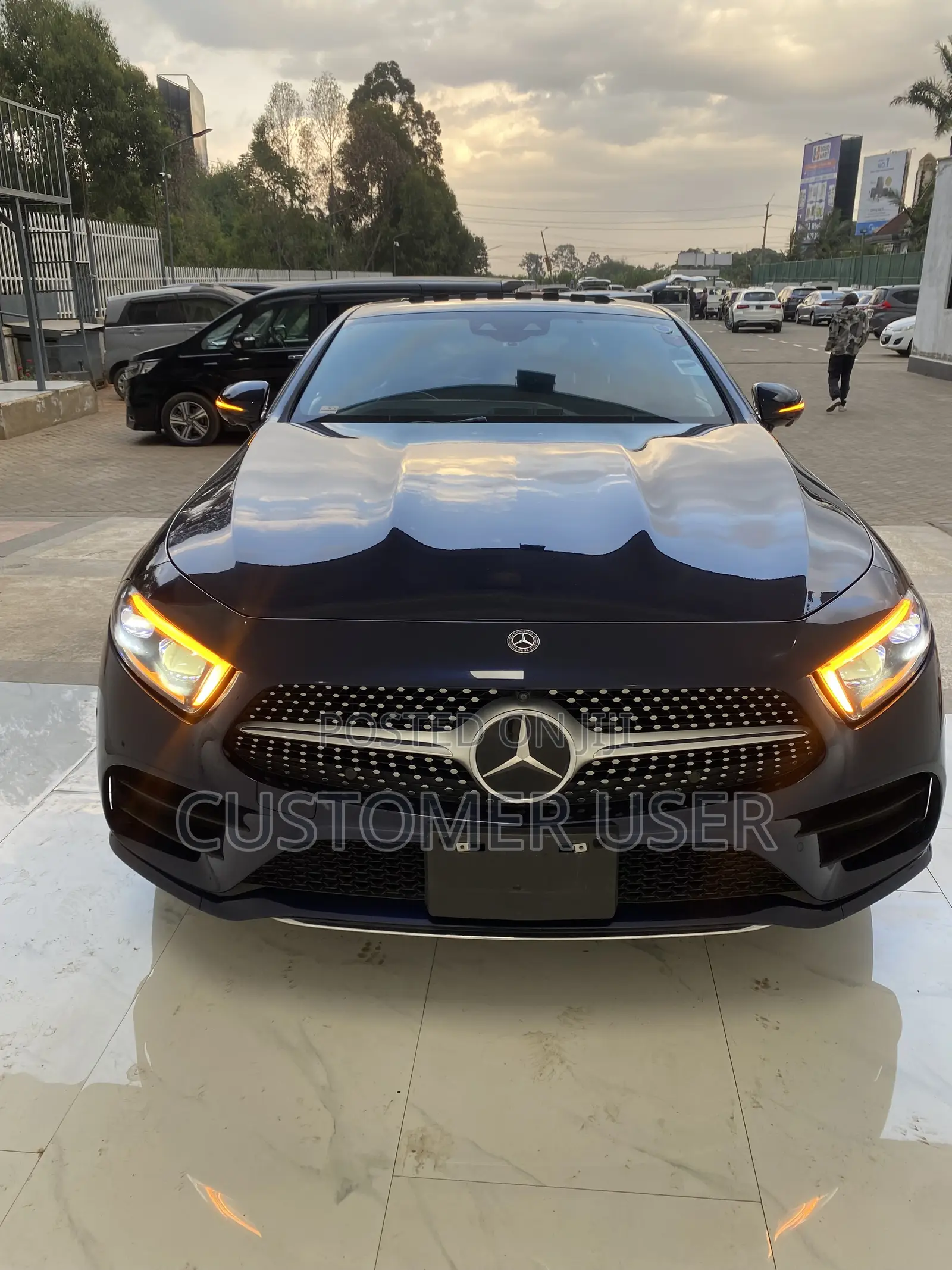 Mercedes-Benz CLS 2019 Blue