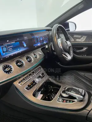 Mercedes-Benz CLS 2019 Blue