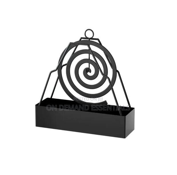 Nordic Style Anti-Scald Mosquito Coil Holder With a Tray