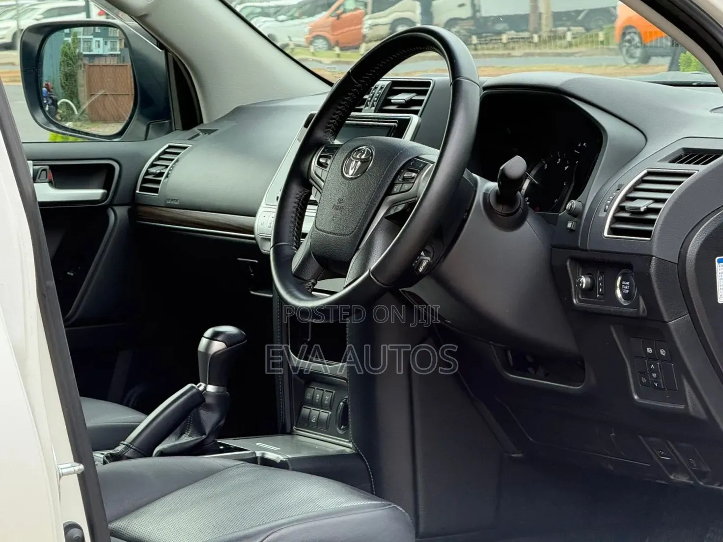 Toyota Land Cruiser Prado 2021 White