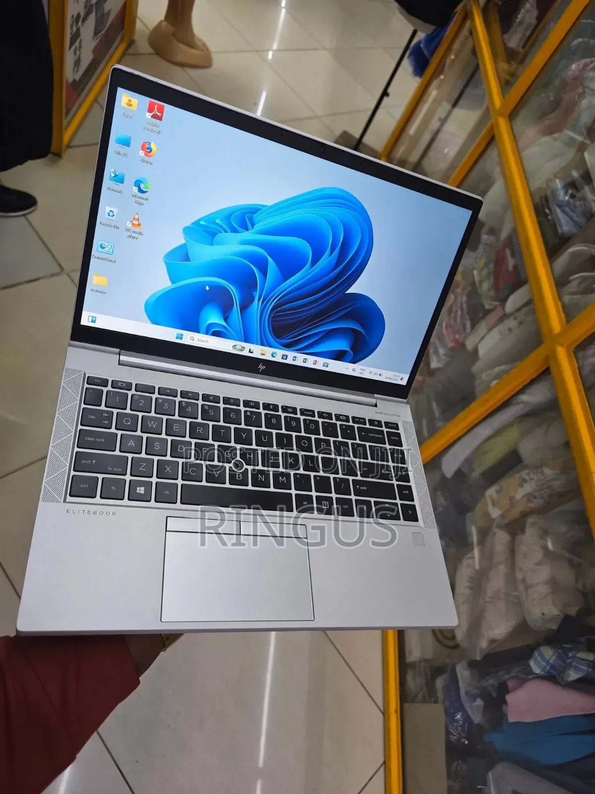 Laptop HP EliteBook 845 G8 16GB AMD Ryzen 5 SSD 256GB