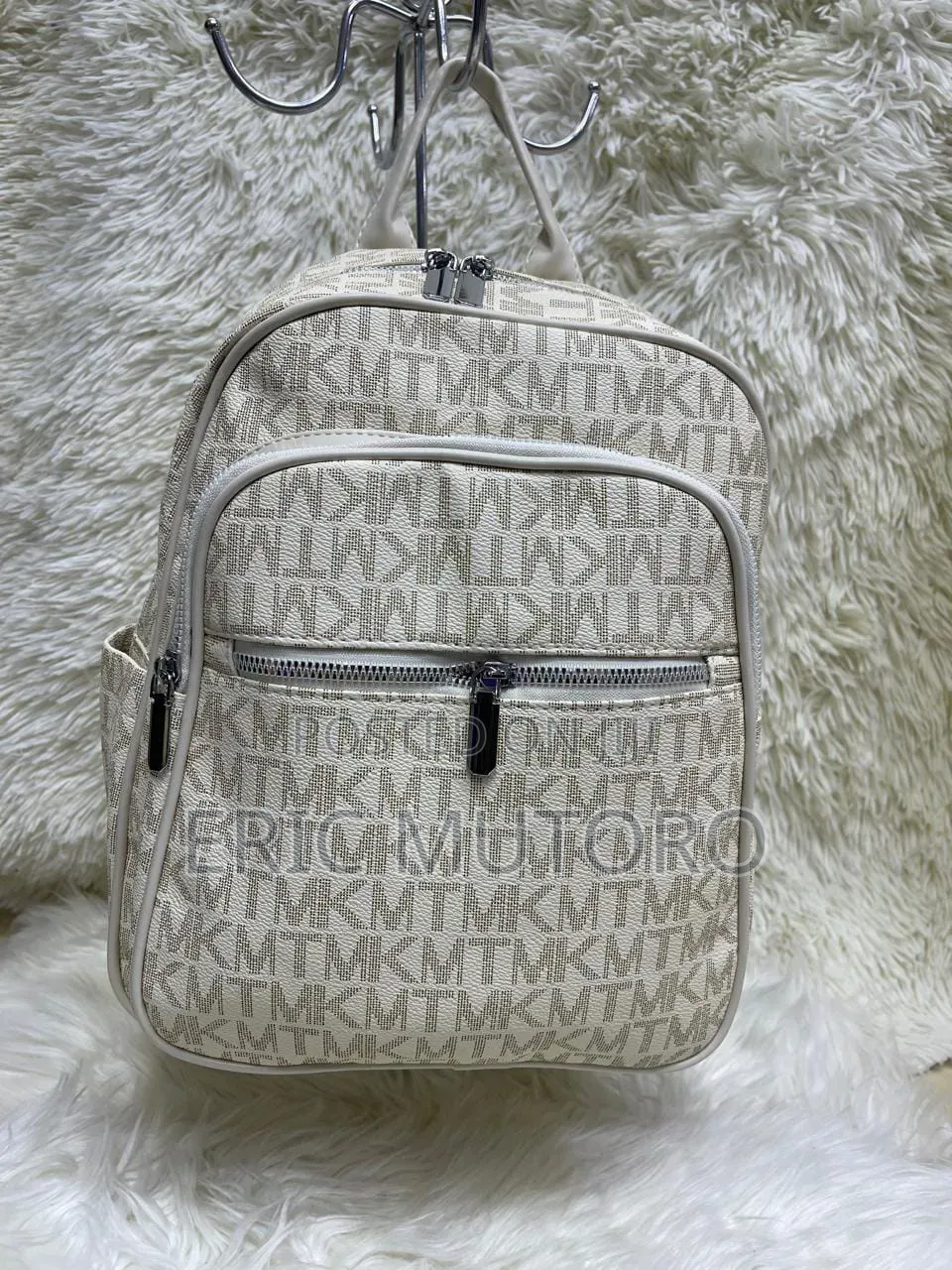 All Varieties of Latest Bags