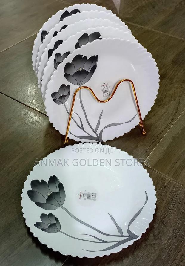 *Signature Plates 6 PCS at 1300*