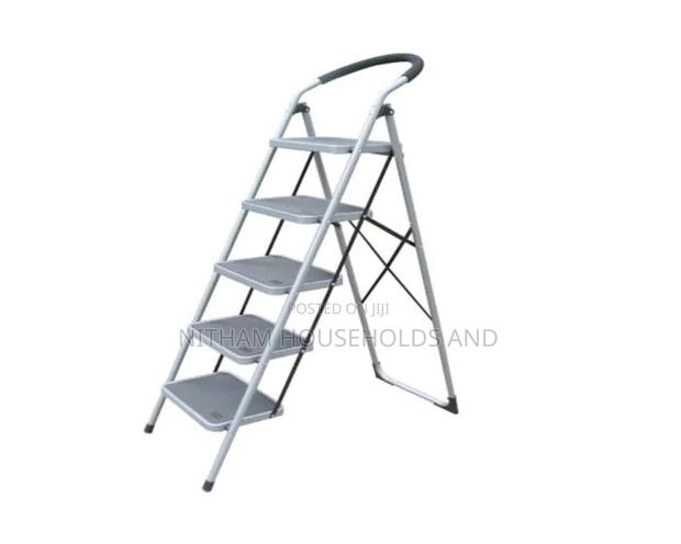 5-Step Steel Ladder - main view