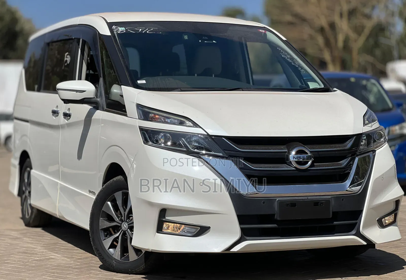 Nissan Serena 2018 White