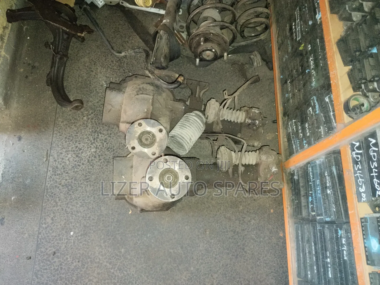 Front Diff Pajero Io