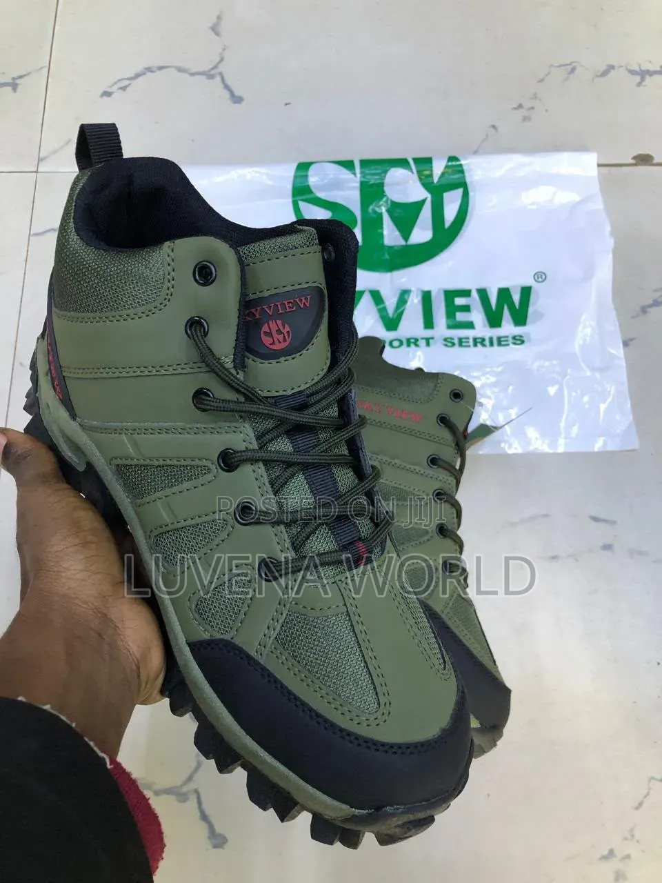 Skyview Sneakers