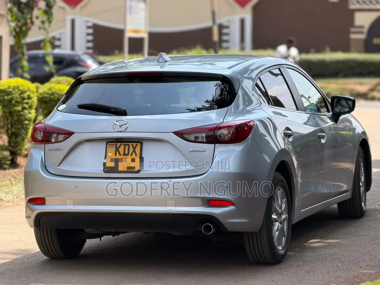 Mazda Axela 2018 Silver
