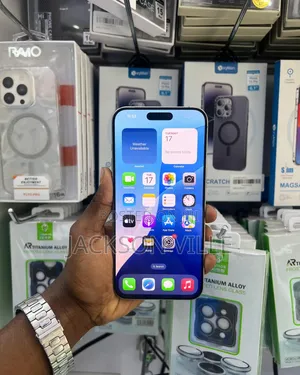 New Apple iPhone 15 Pro Max 256 GB White