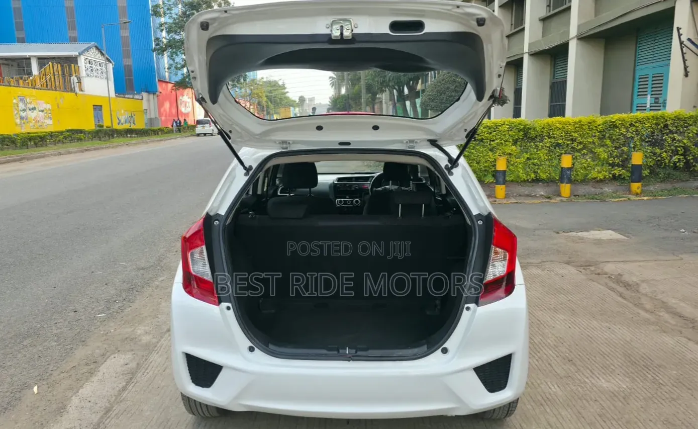 Honda Fit 2016 White