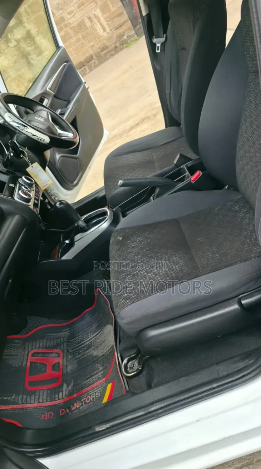 Honda Fit 2016 White