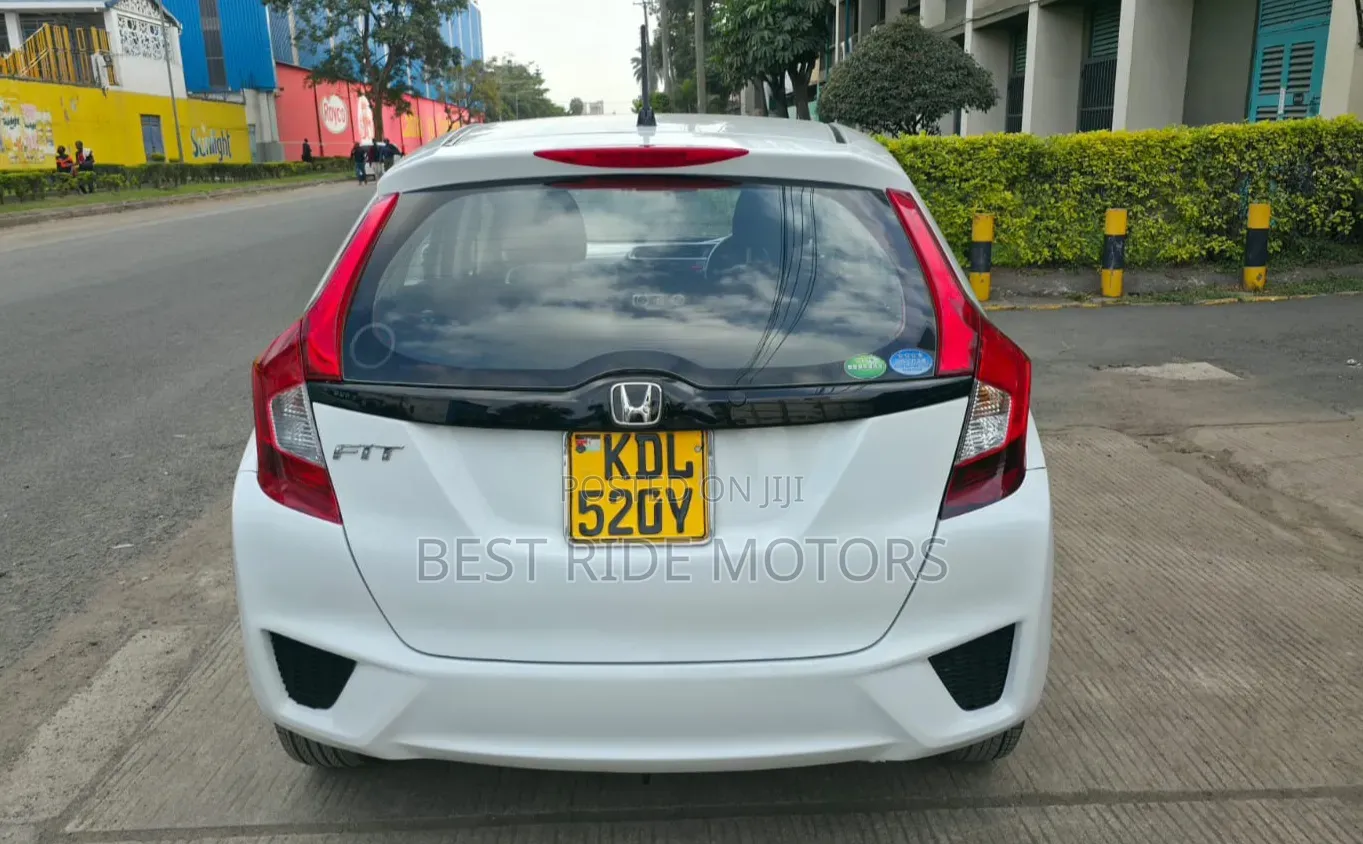 Honda Fit 2016 White