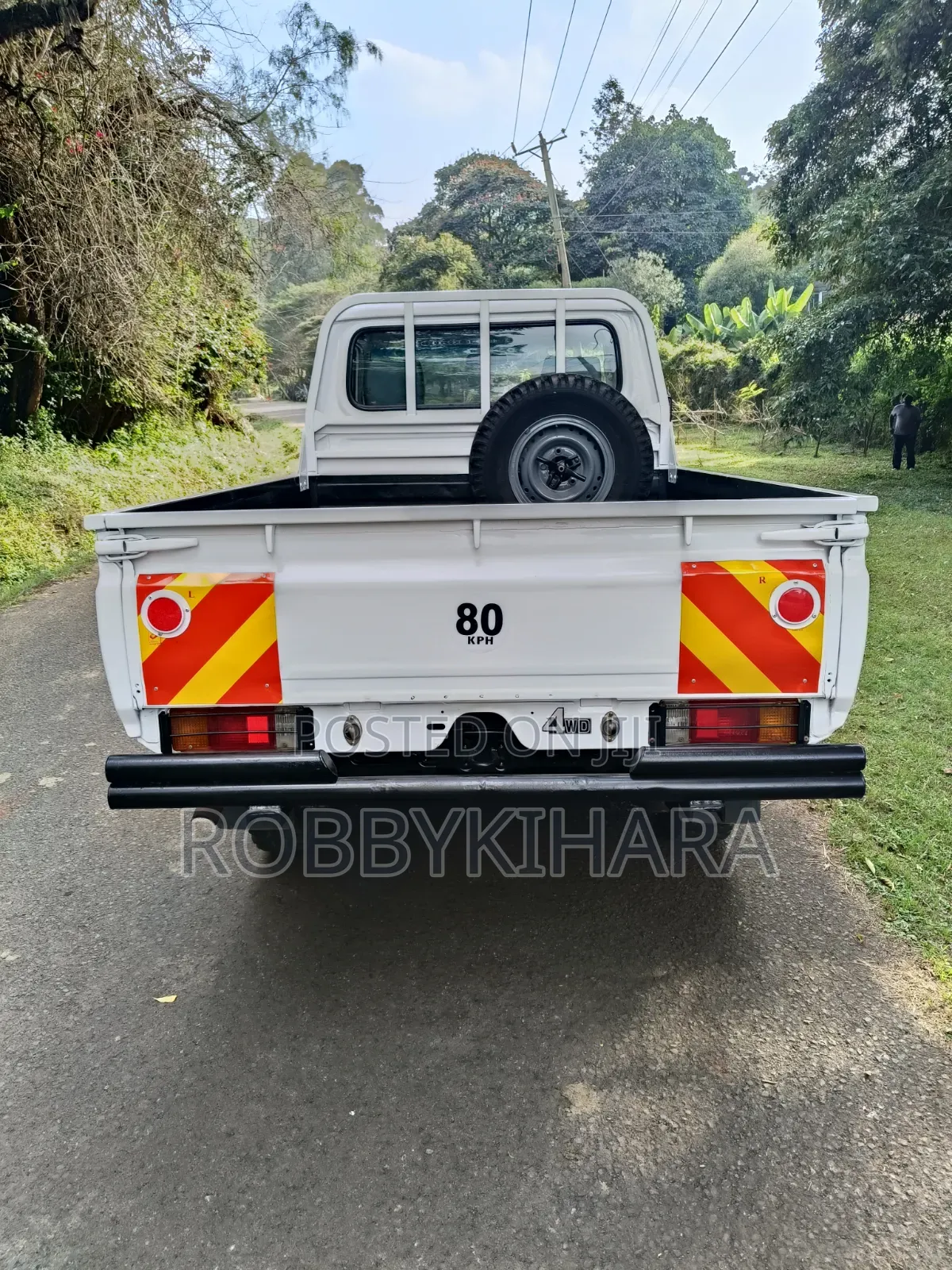 Toyota Land Cruiser 2017 White