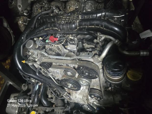 Fa20 Engine - thumbnail 2