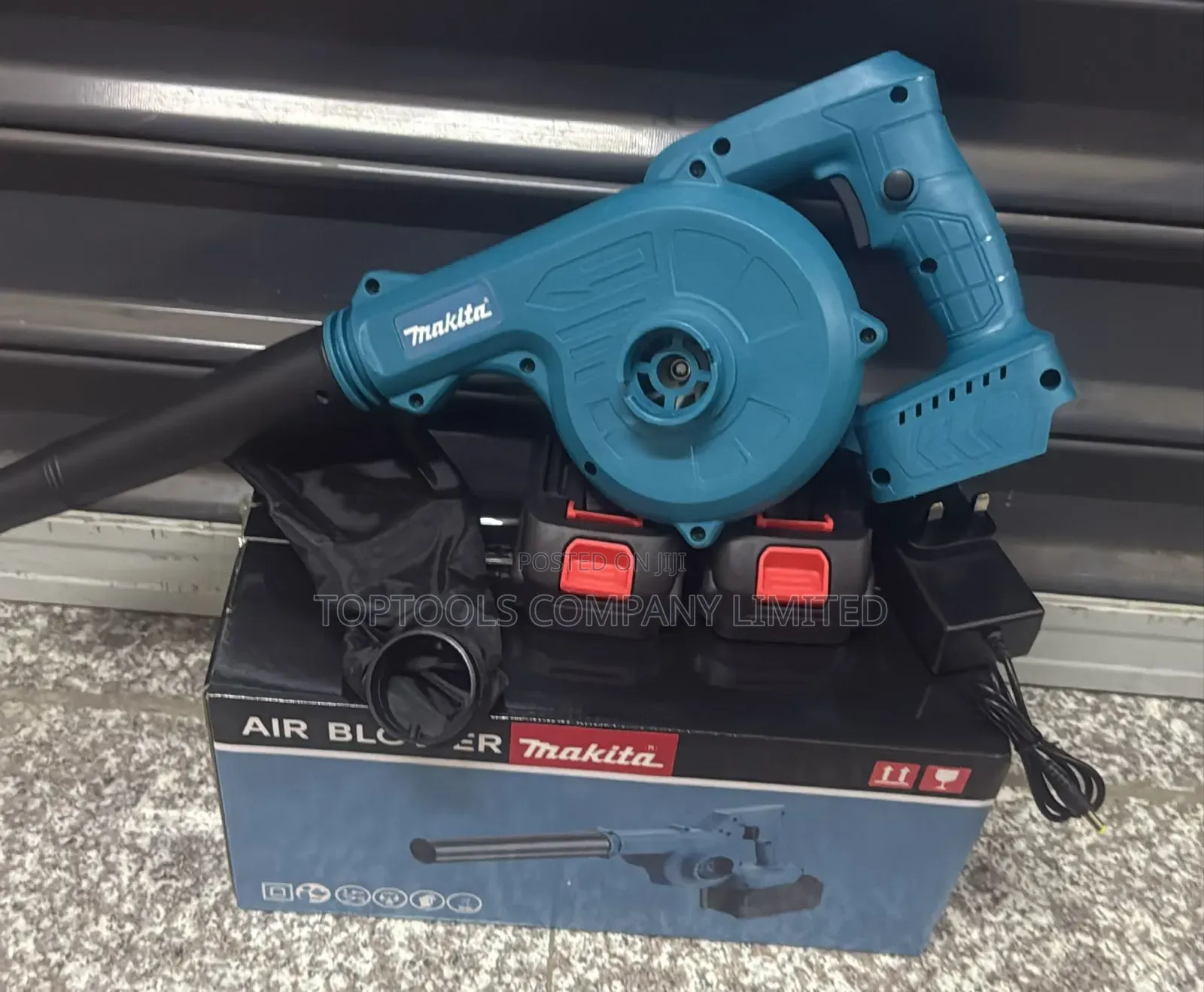 88 Volts Cordless Air Blower Makita