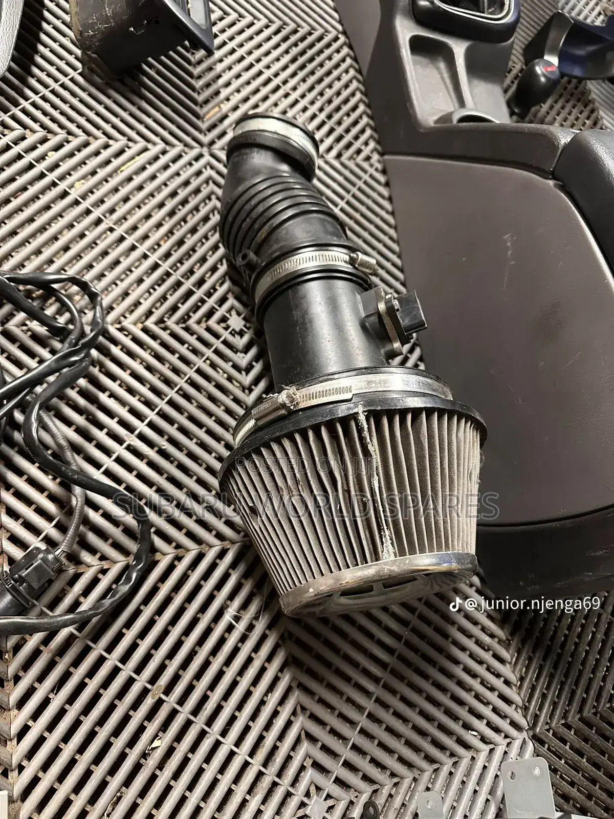 Subaru Sg5,bp5,gg2,gh2,sh5 and Sj5 Mushroom Aircleaner