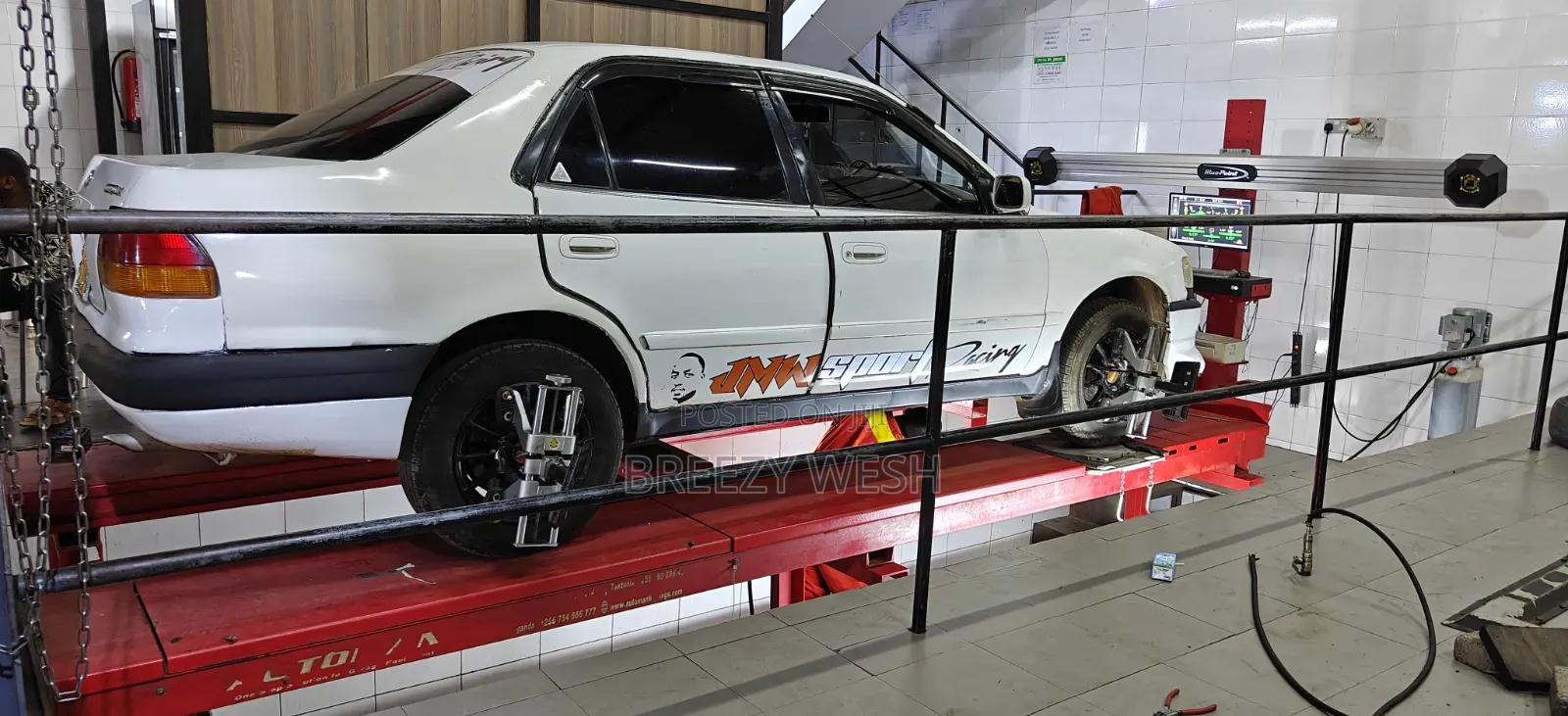 Toyota Corolla 1995 White