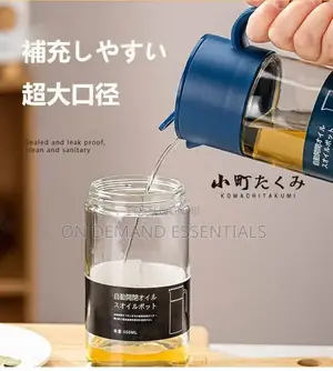 Automatic Opening and Closing Blue Lid Oil Bottle