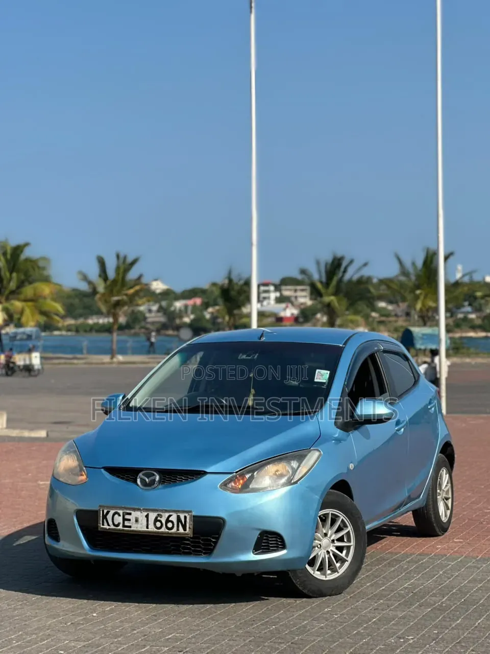Mazda Demio 2009 Blue