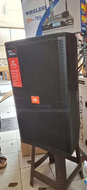 JBL SRX 715 Proto 15inch Two Way Mid Range Speaker at 22,500