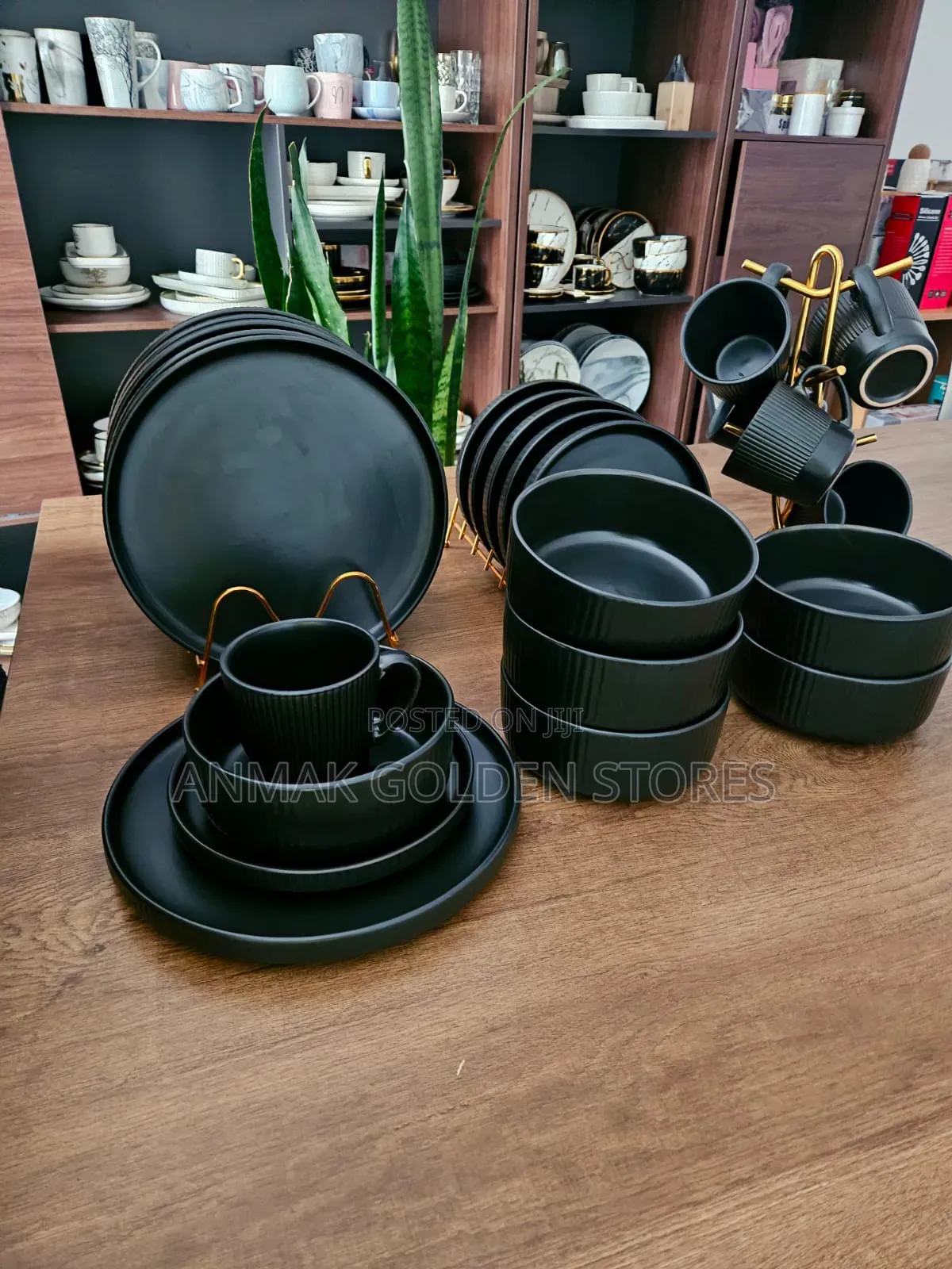 *24pcs New Arrival Beautiful Ceramic Dinner Set at 5000*