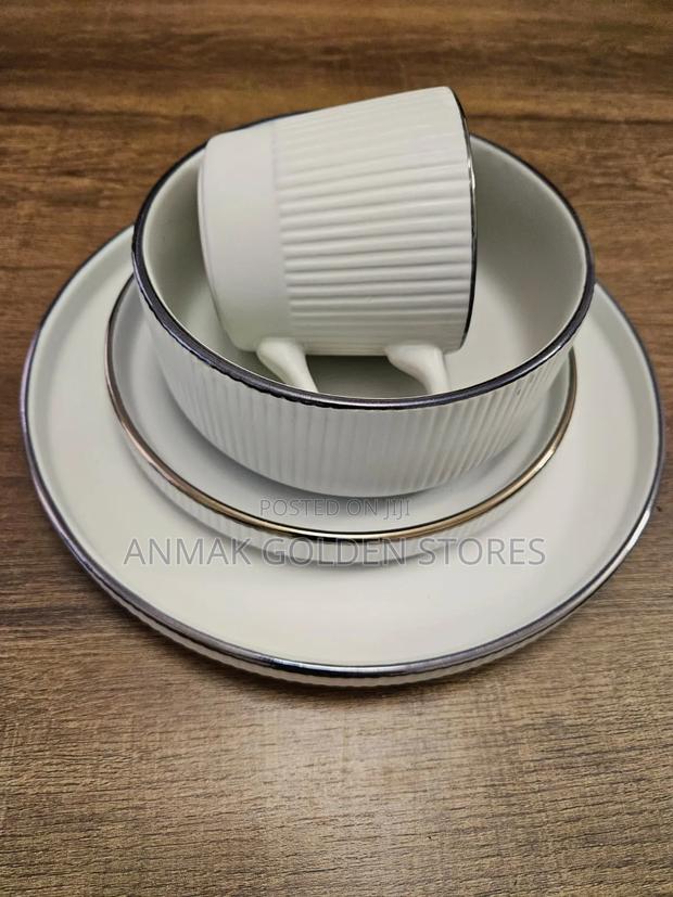 Classic Dinner Set New Arrival 24pcs at 6000