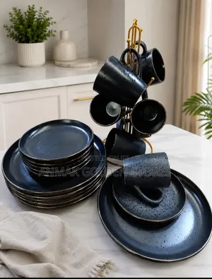High Quality Black 18pcs Dinner Set at 2500