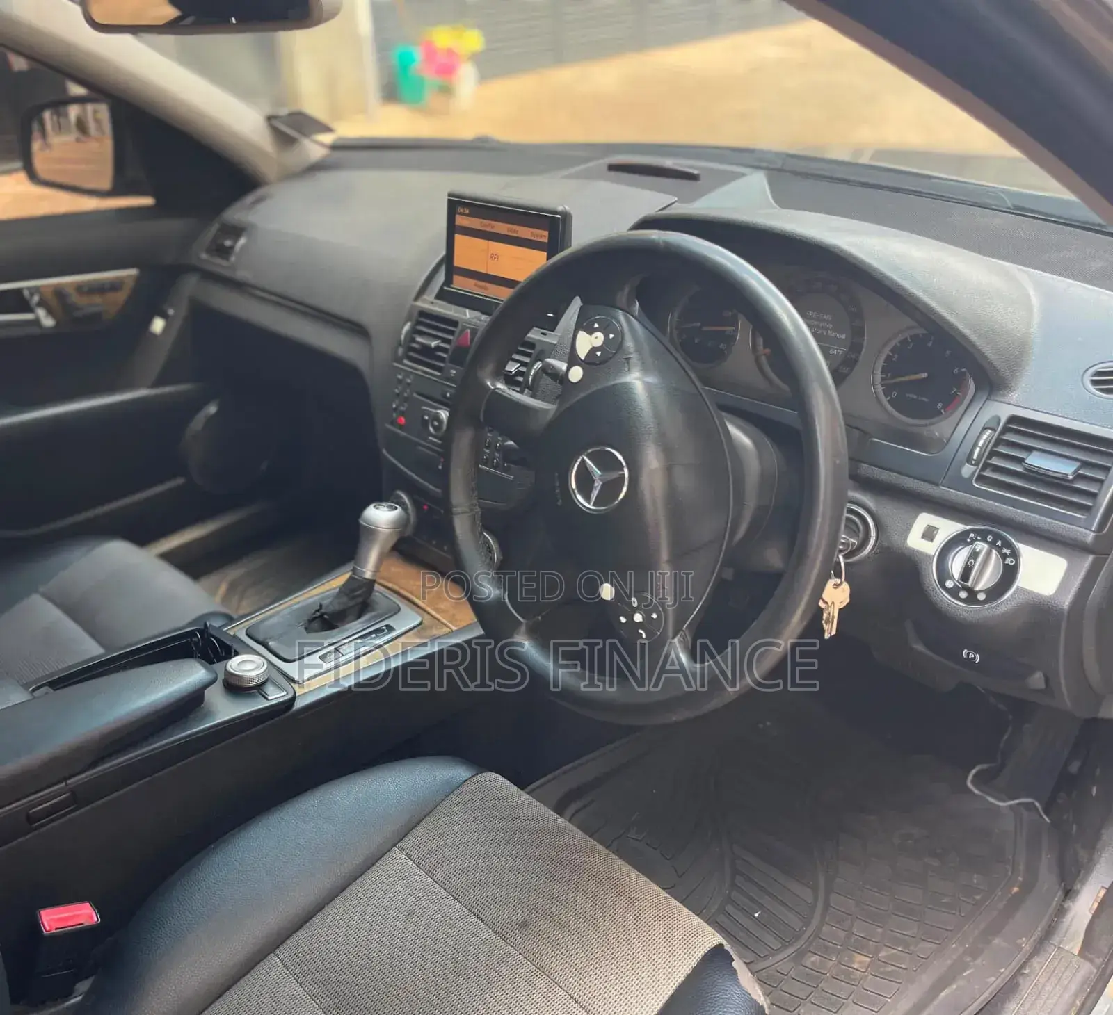 Mercedes-Benz C250 2008 Beige