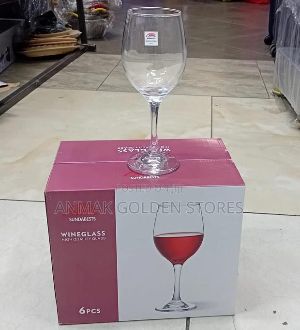 *Wine Glasses 6pcs at 800*