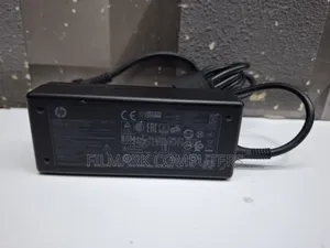 Ex Uk HP 65W 19.5V 3.33A 4.5mm X 3.0mm Blue Tip AC Adapter Charger