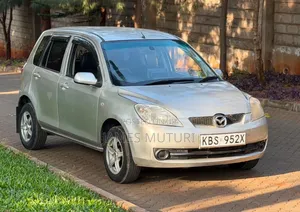 Mazda Demio 2003 Silver
