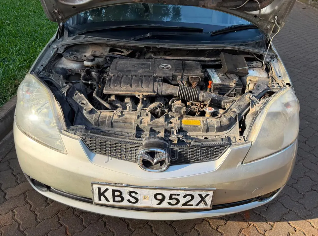 Mazda Demio 2003 Silver