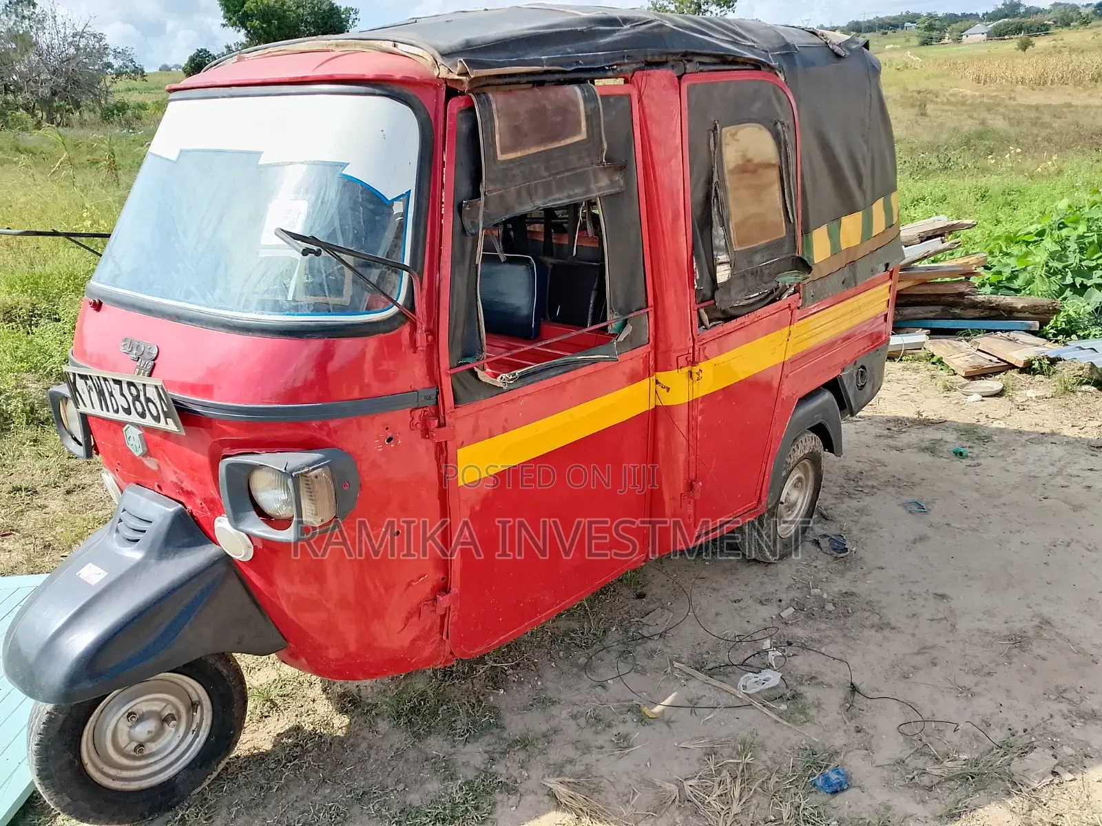 Piaggio 2015 Red