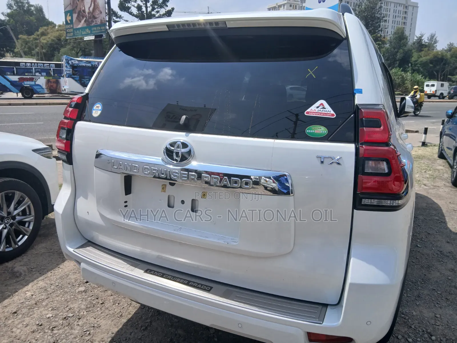 Toyota Land Cruiser 2020 White