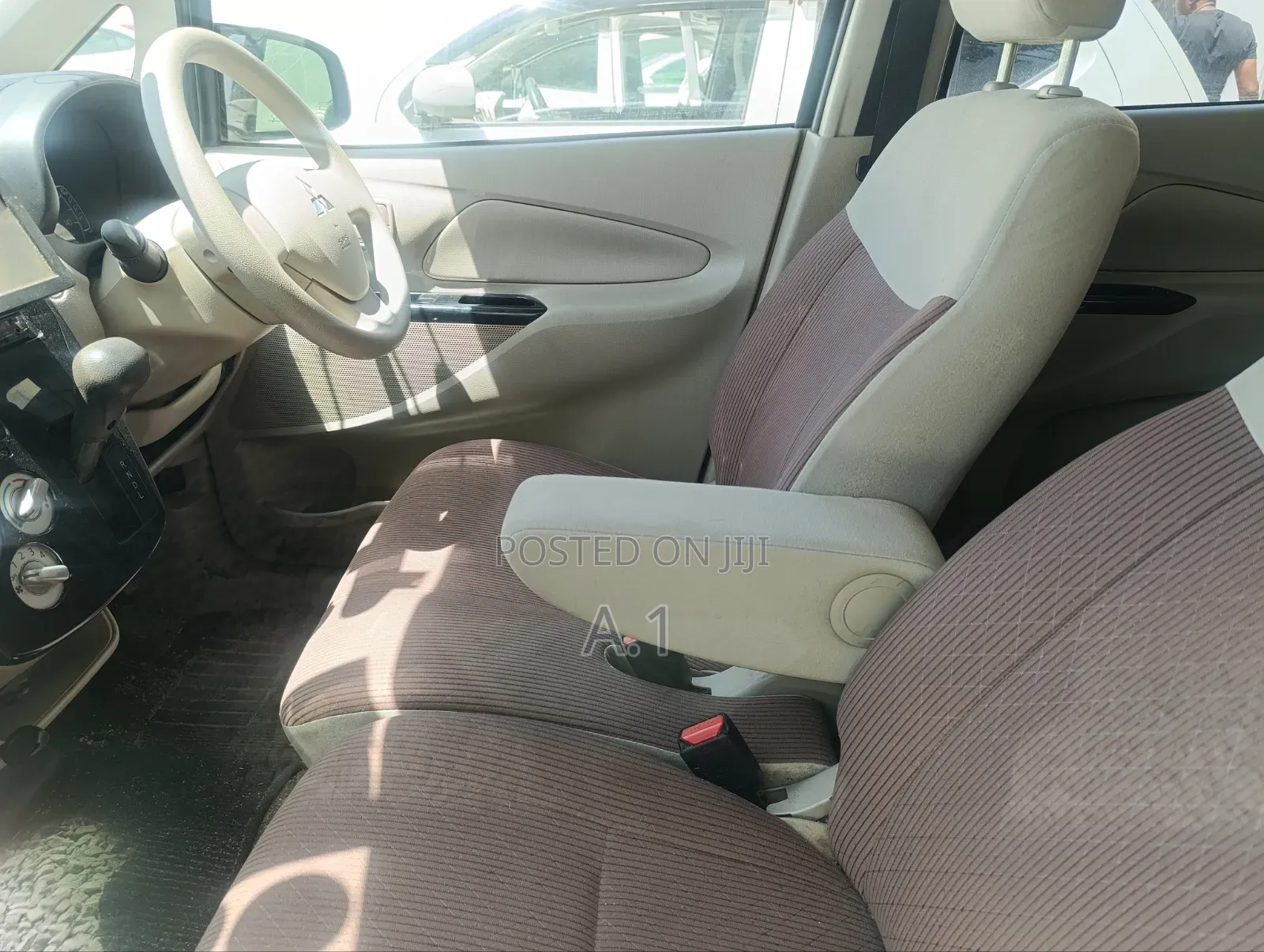 Mitsubishi EK Wagon 2019 Silver