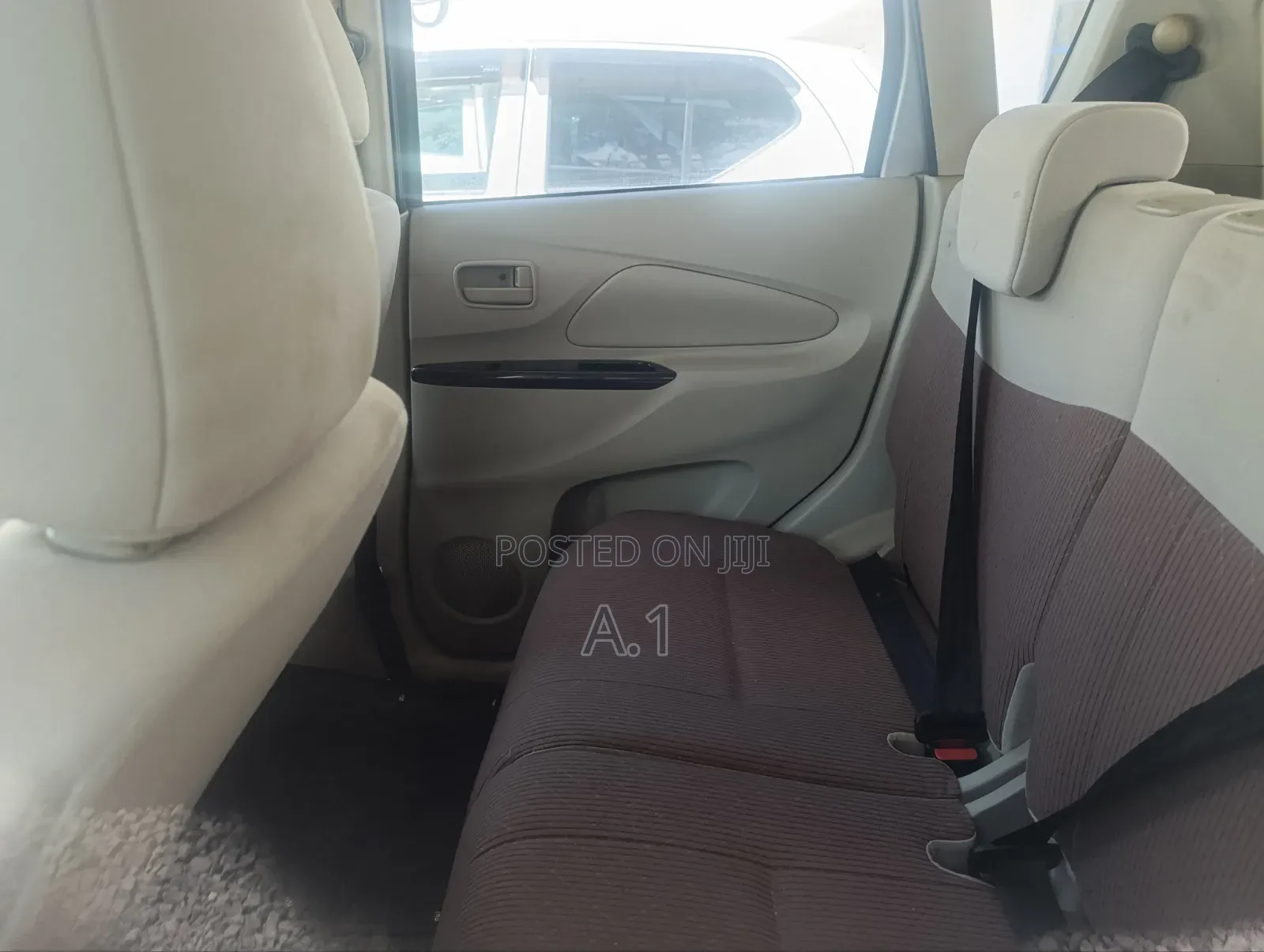 Mitsubishi EK Wagon 2019 Silver