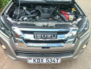 Isuzu D-MAX 2022 Brown