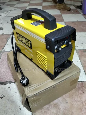 Powerful DEWALT WELDING MACHINE Mma500 Amps With Accessories Set
