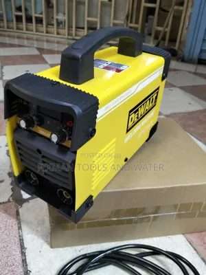 Welding Machine Dewalt Mma500amps 240v With Free Welding Rods