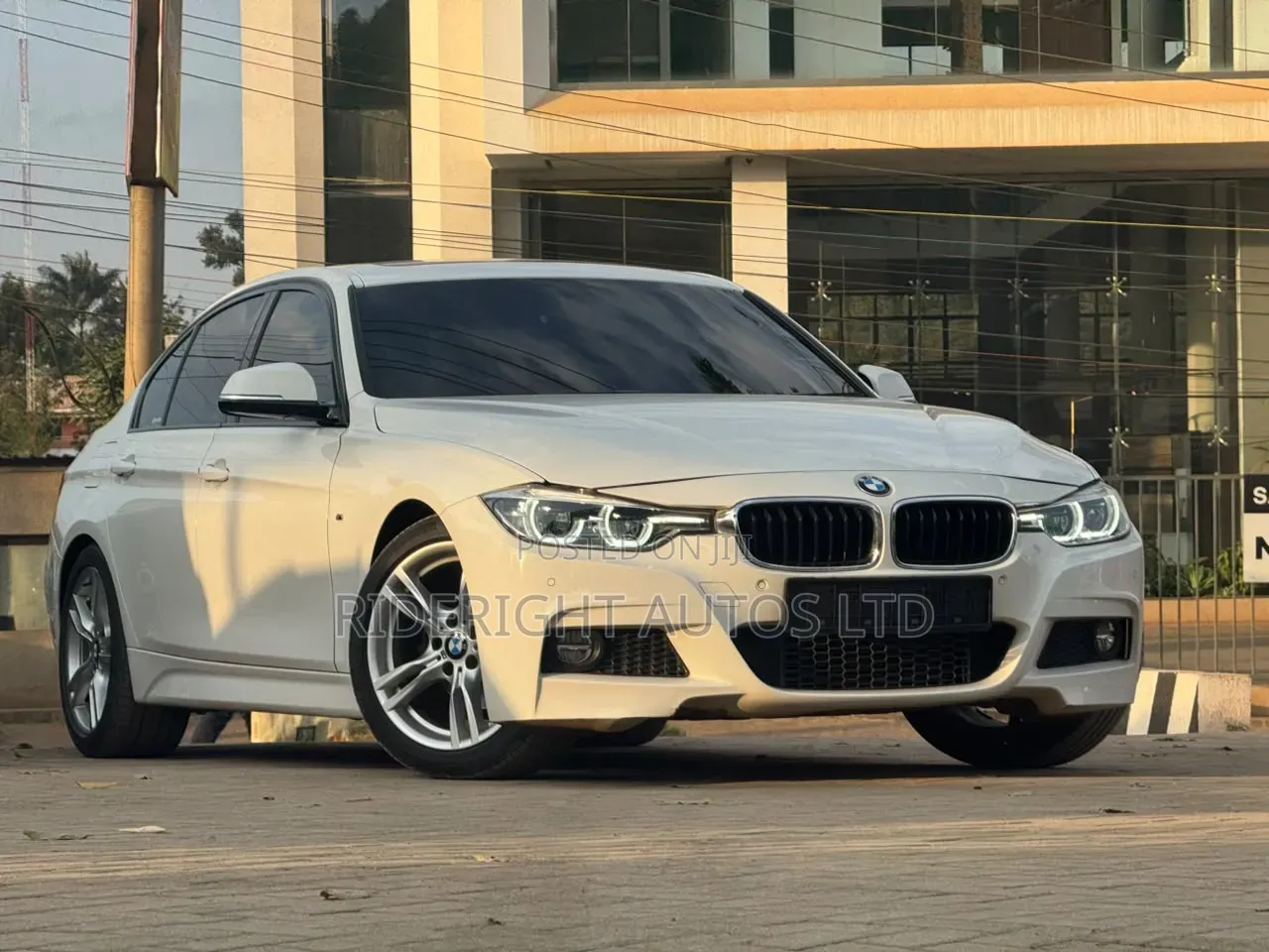 BMW 318i 2017 White
