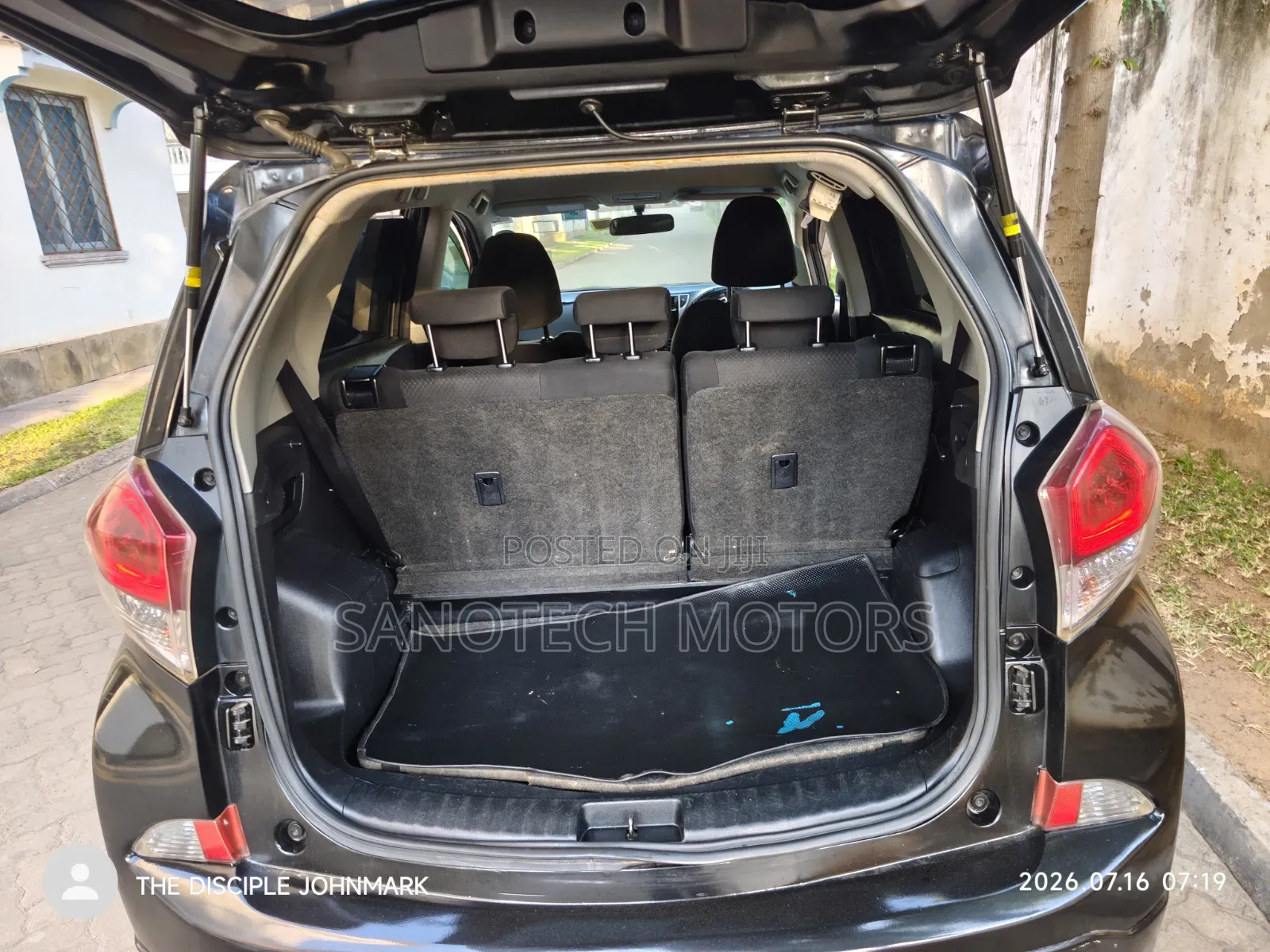 Toyota Ractis 2014 Black
