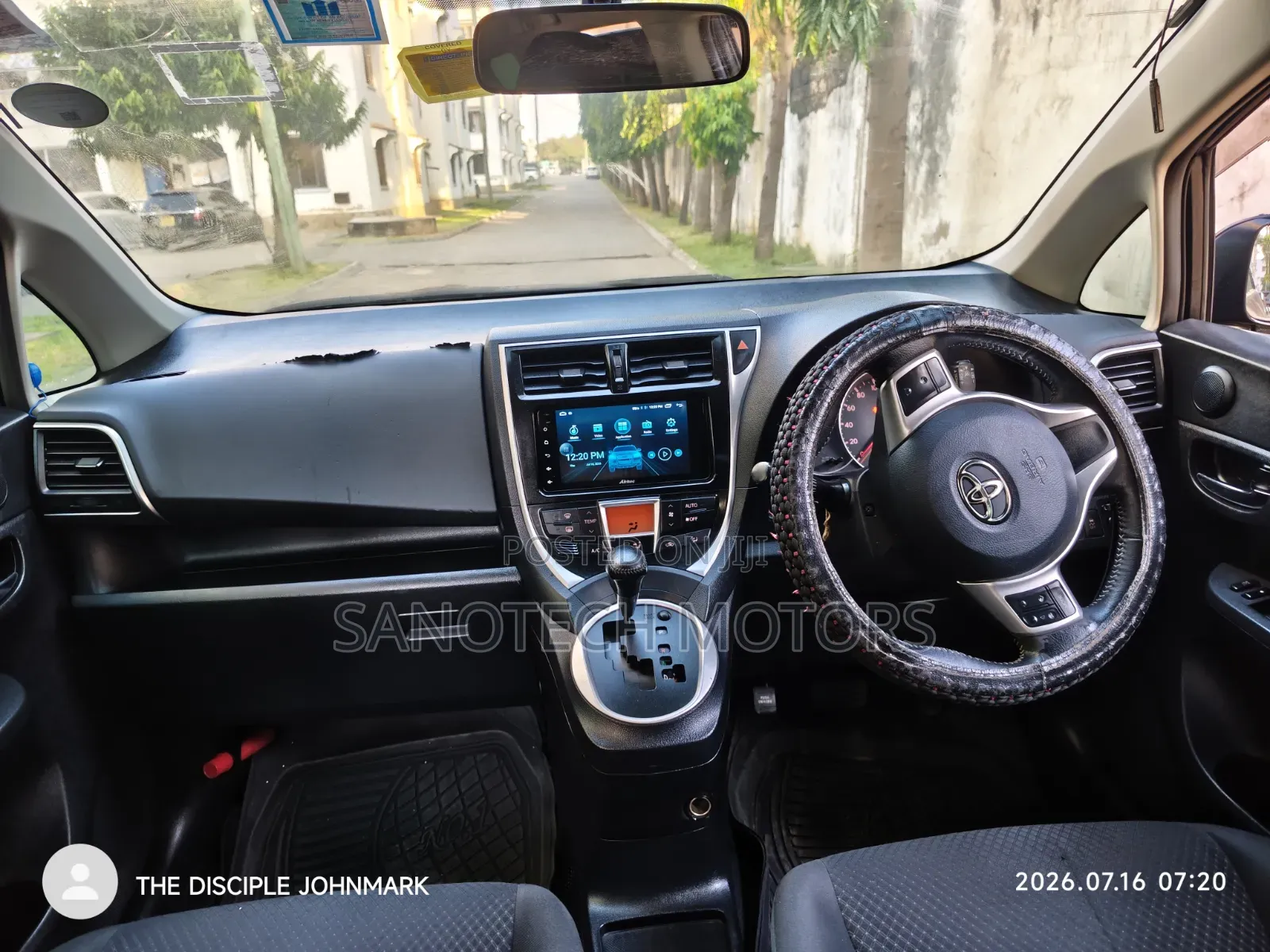 Toyota Ractis 2014 Black