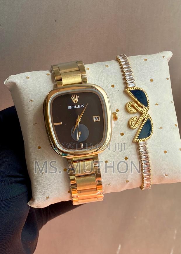 Ladies Sleek Timepiece Paired With a Bracelet