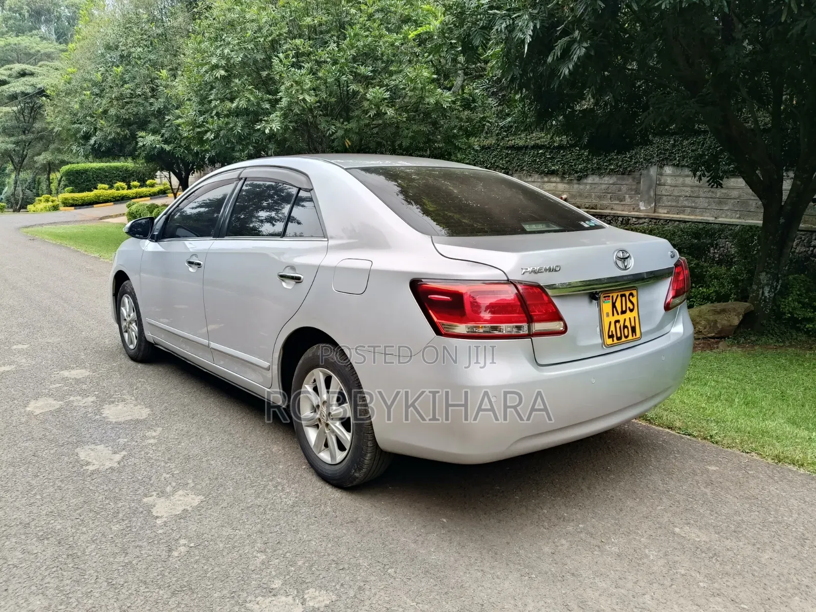 Toyota Premio 1.5 FWD 2018 Silver