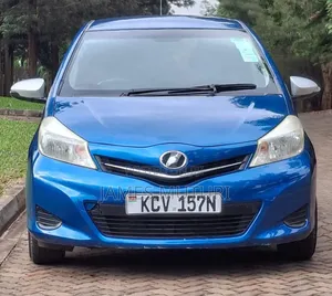 Toyota Vitz 2012 Blue