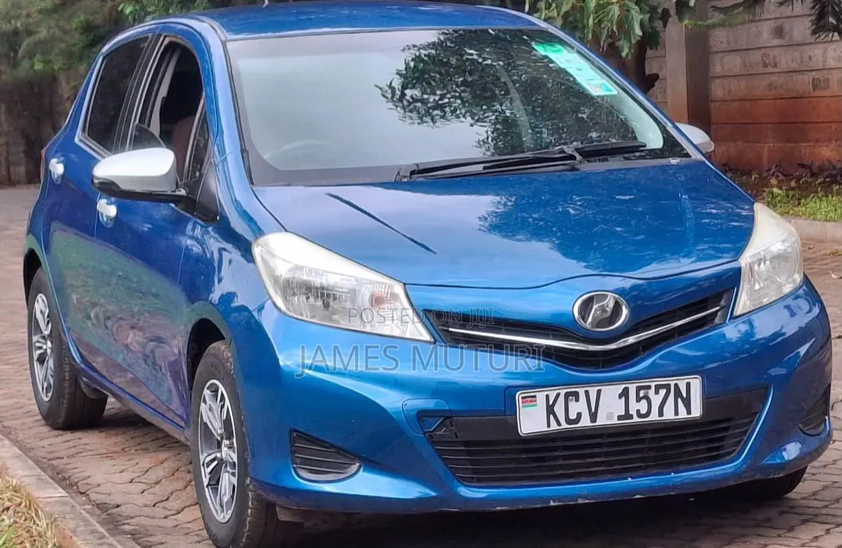 Toyota Vitz 2012 Blue