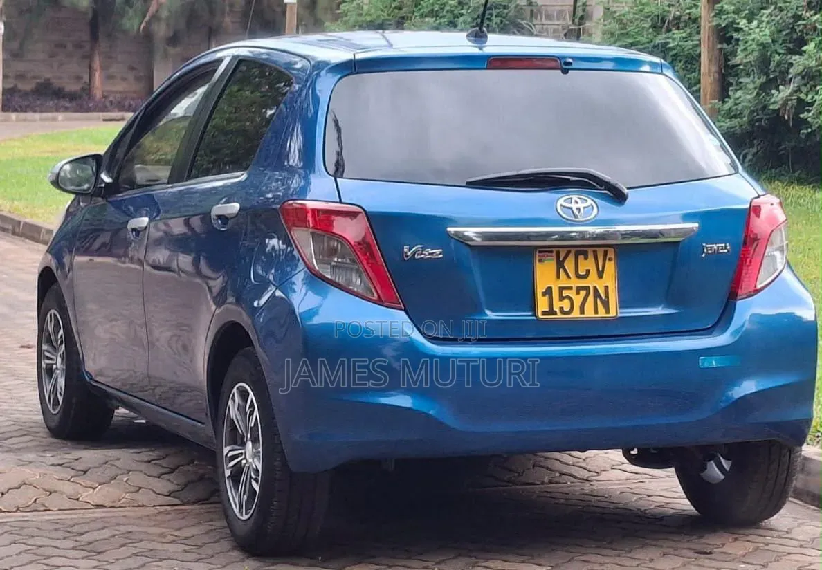 Toyota Vitz 2012 Blue