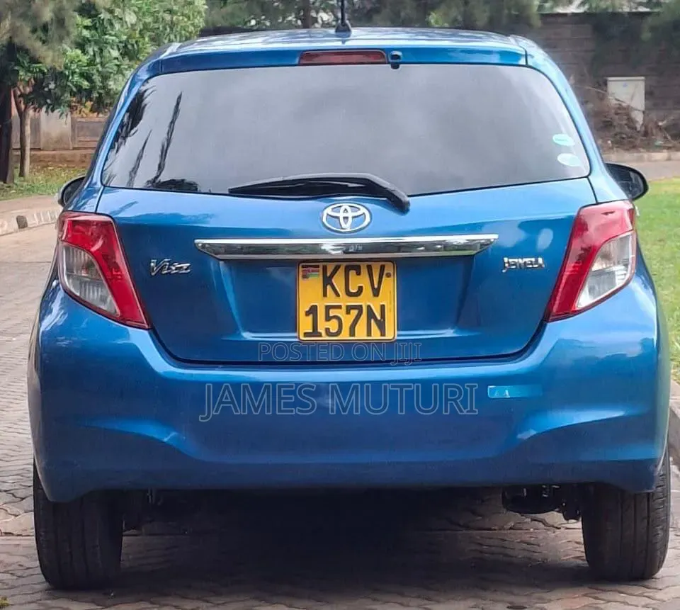 Toyota Vitz 2012 Blue
